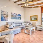 Vela Villa Muro