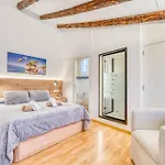 Vela Villa