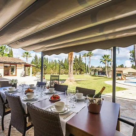 Villa Vela
